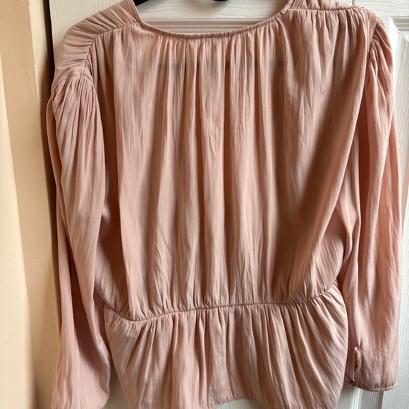 Tie front blouse - Picture 4 of 5